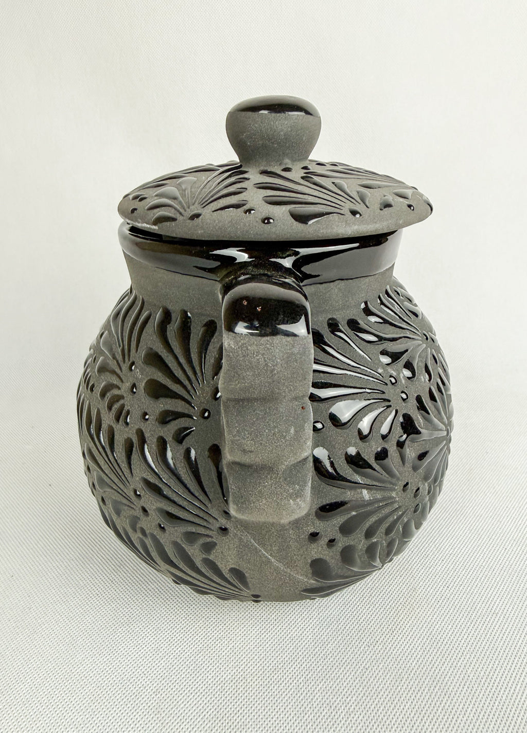 Black Talavera Style Clay Pot Not for Cooking - Olla Bombonera Engobe by TheMexHub