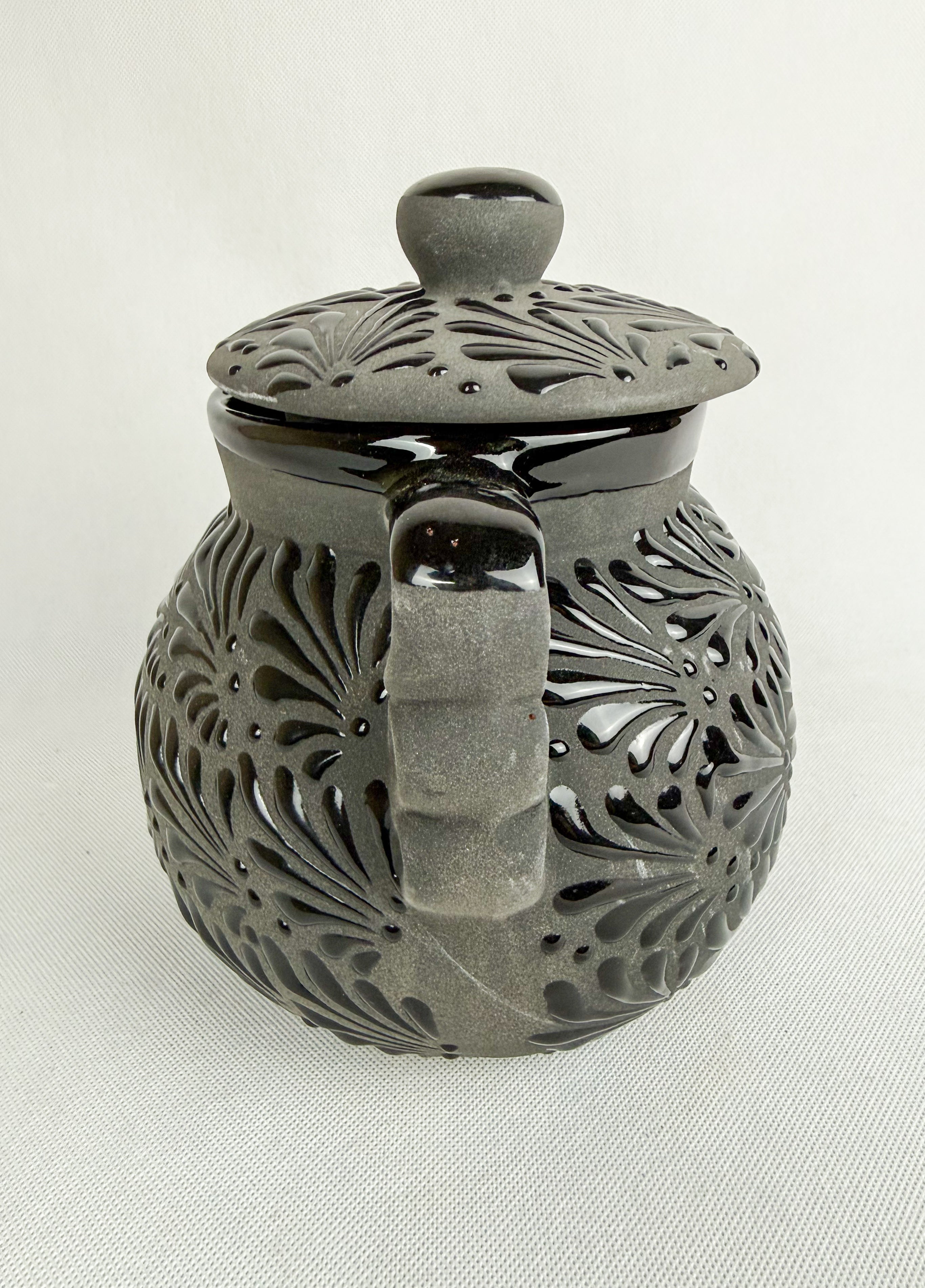 Black Talavera Style Clay Pot Not for Cooking - Olla Bombonera Engobe by TheMexHub