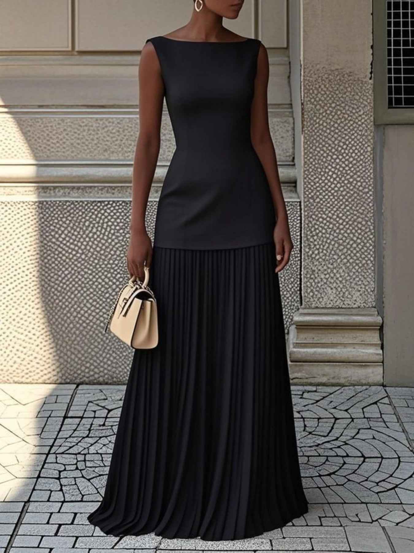 Elegant Sleeveless Pleated Maxi Dress