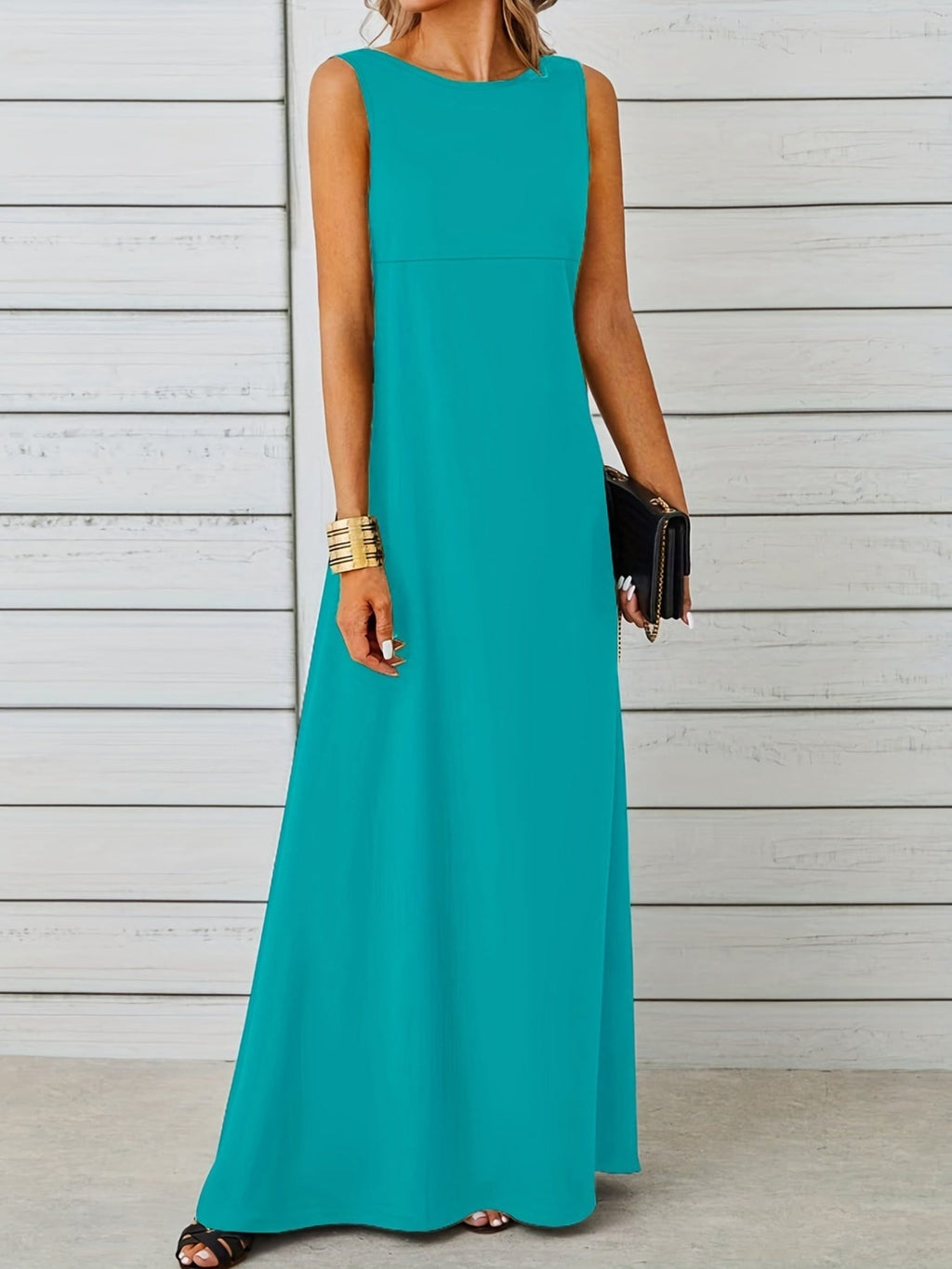 Sleeveless Flowy Maxi Dress by Shopiebay