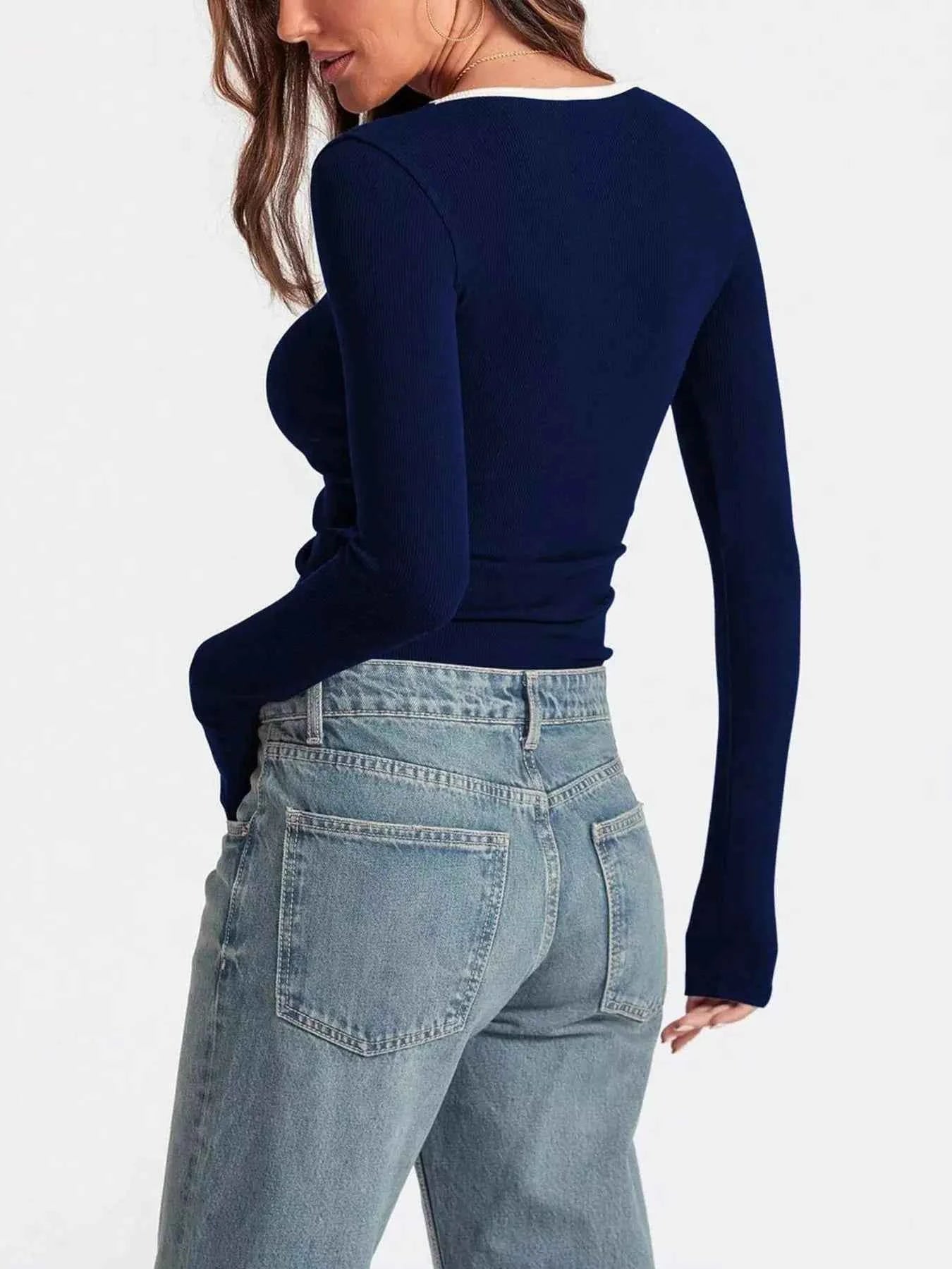 Scoop Neck Long Sleeve T Shirt
