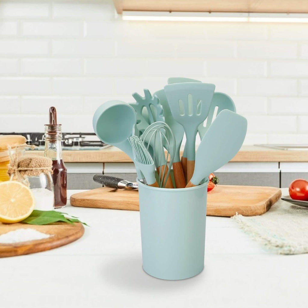 11-Piece: Silicone Cooking Utensil Set by DailySale