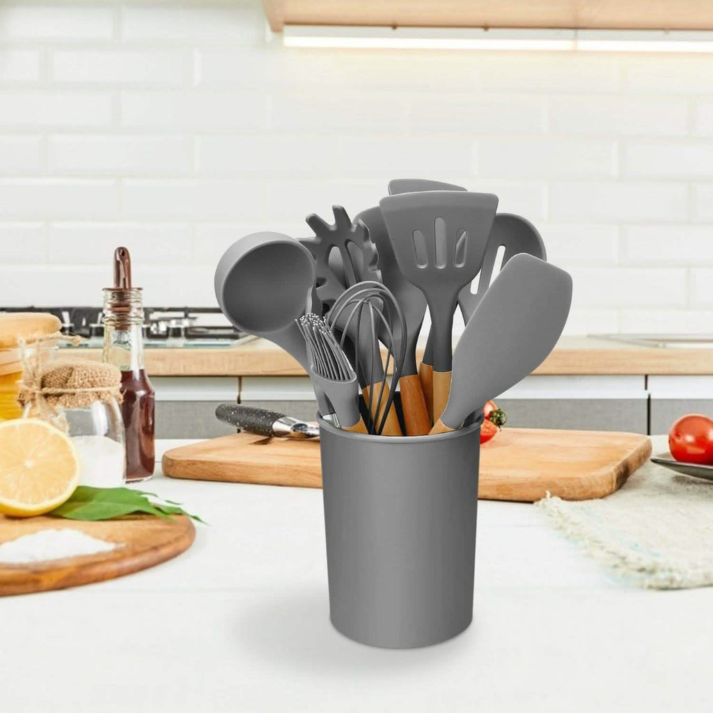 11-Piece: Silicone Cooking Utensil Set by DailySale