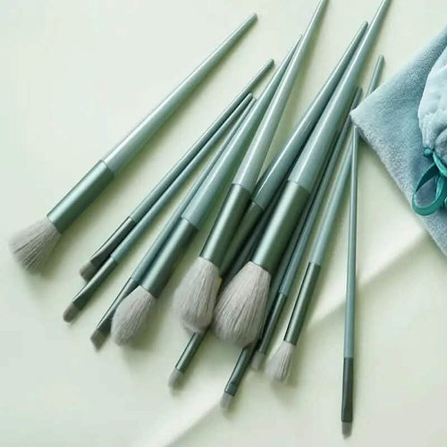 13-Piece: Professional Makeup Brush Set by DailySale