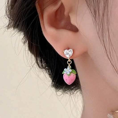 14K-Gold Cute Strawberry Hanging Earring by DailySale