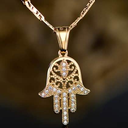 18K Gold Plated Crystal Hamsa Hand Pendant by DailySale