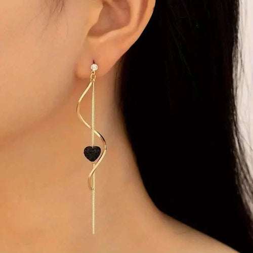 18K Gold Spiral Lines Heart Design Dangle Earrings by DailySale