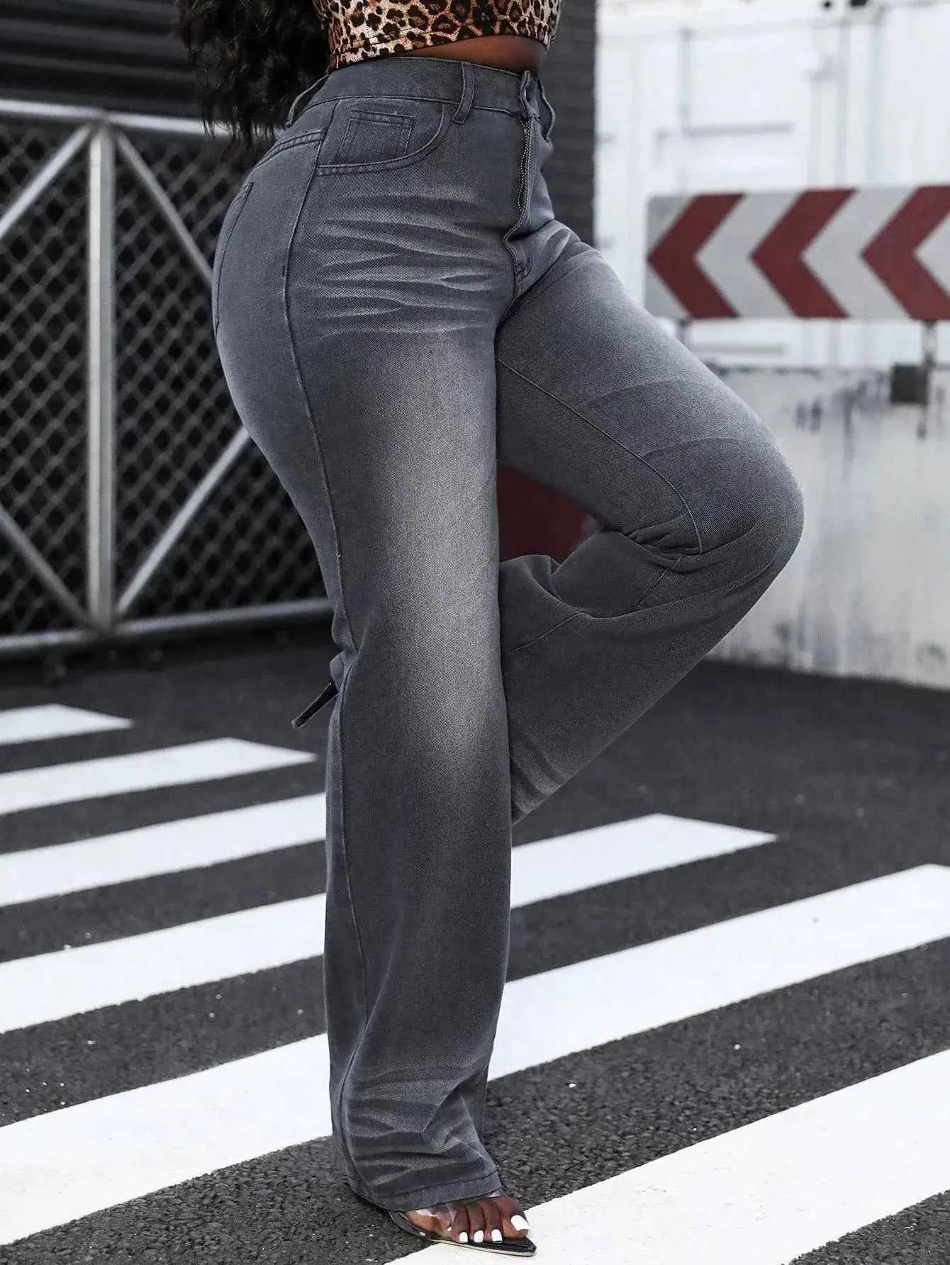 High Waist Straight Leg Jeans