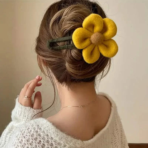 2-Pack: Gorgeous Plush Flower Hairpin by DailySale