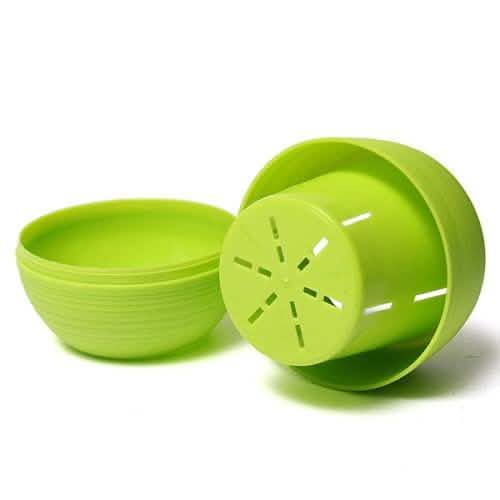 2-Pack: Plastic Plant Flower Pots by DailySale