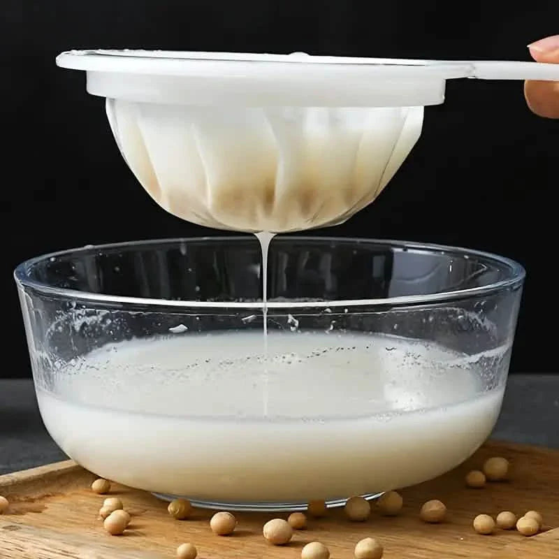 2-Pack: Ultra-Fine Mesh Strainer Spoon by DailySale