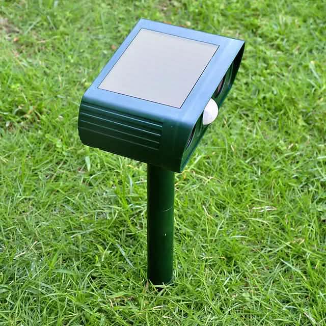 2-Piece: Outdoor Solar Ultrasonic Pest Repeller by DailySale