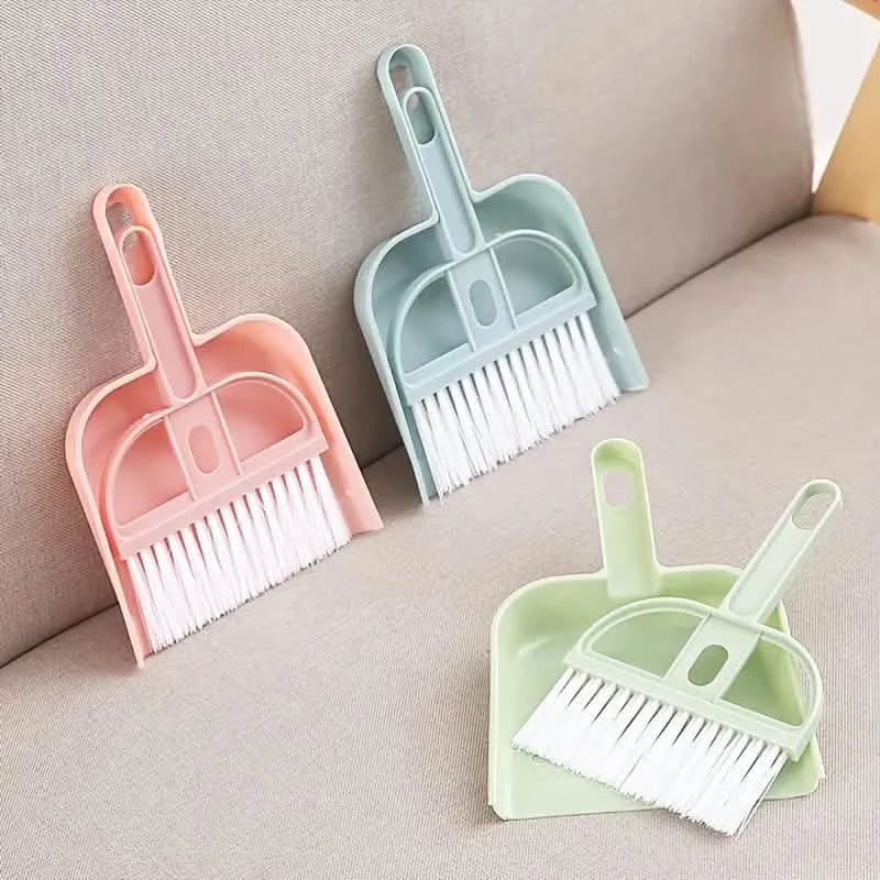 2-Piece Set: Mini Cleaning Dustpan And Brush Set by DailySale
