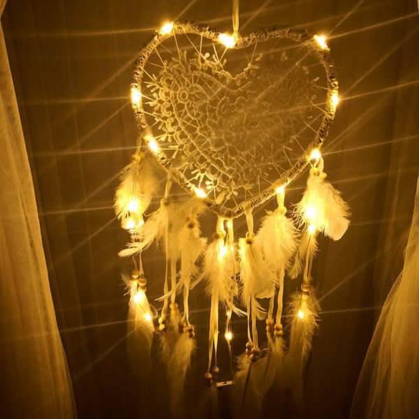 2-Pieces: Romantic LED Dream Catcher with Feather Dreamcatcher Night Light by DailySale