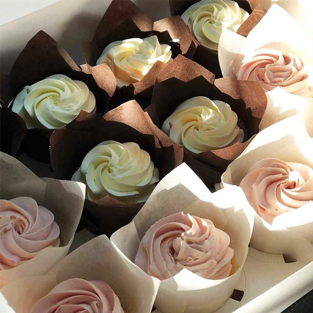 200-Piece:Tulip Cupcake Baking Cups by DailySale