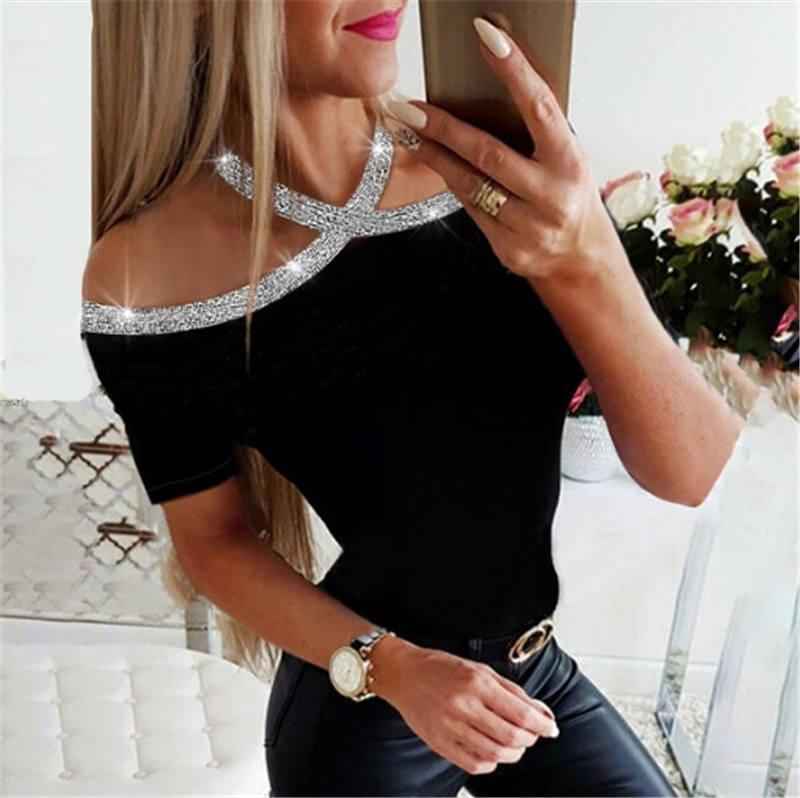 Women's short sleeve top with sequin decoration