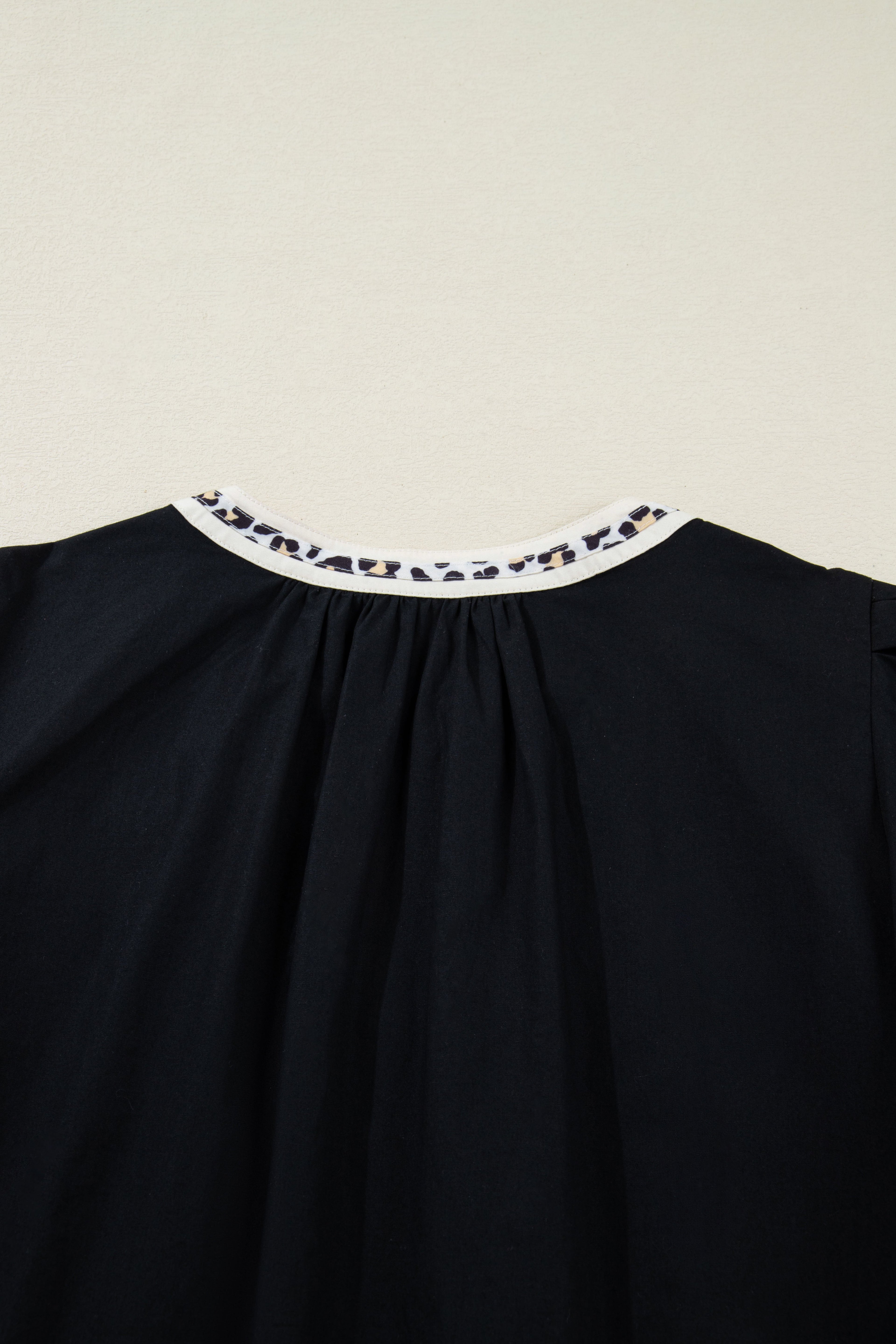 Black Leopard Trim Notched Neck Short Puff Sleeve Shift Mini Dress