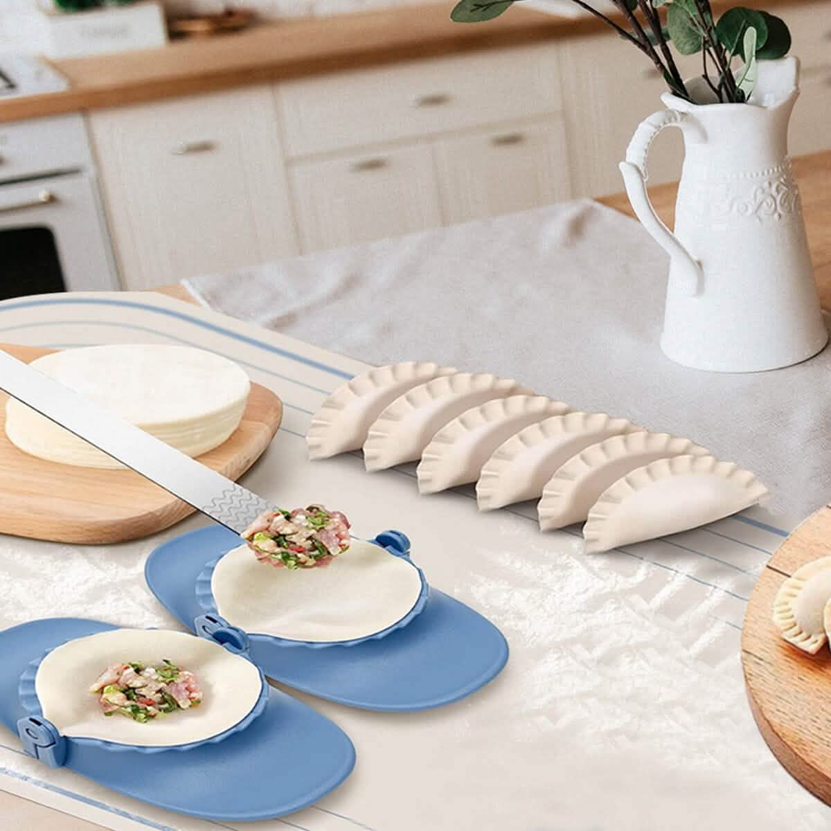 3-Piece Set: Perfect Dumpling Ravioli Empanadas Pie Pastry Maker Mold Dough Press by DailySale