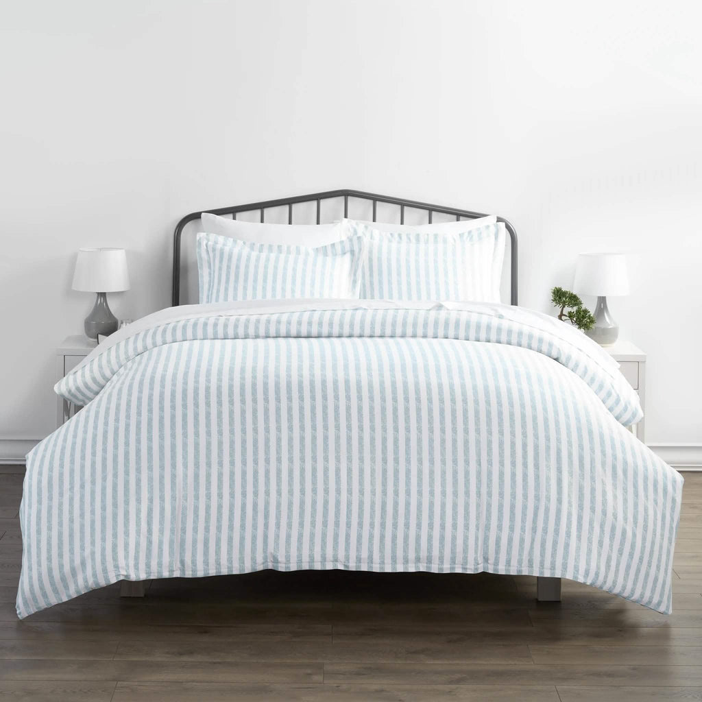 3-Piece Set: Rugged Stripes Patterned Duvet Cover by DailySale