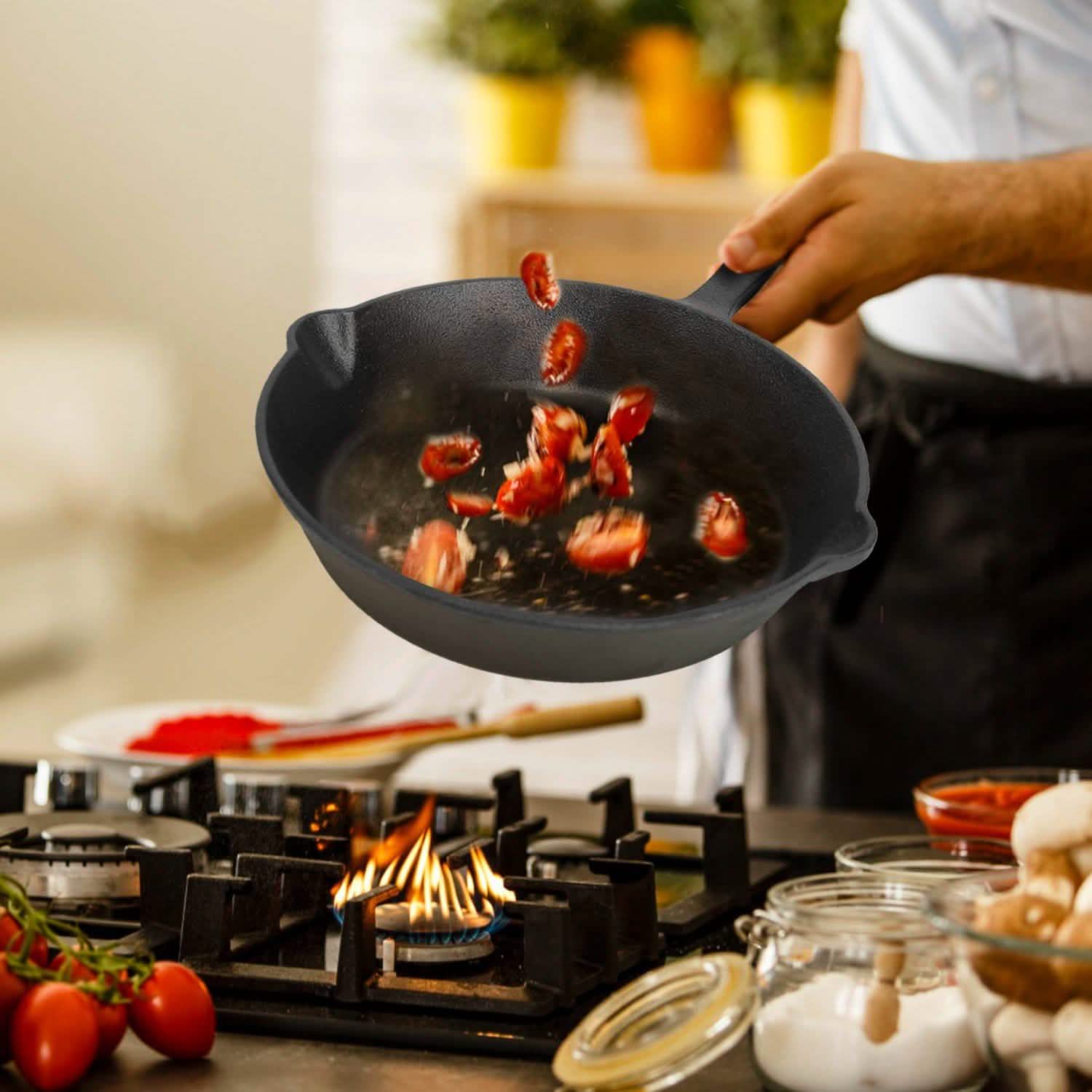 3-Pieces: Pre-Seasoned Cast Iron Skillet by DailySale