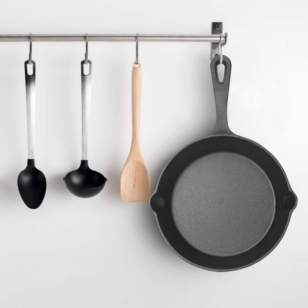 3-Pieces: Pre-Seasoned Cast Iron Skillet by DailySale