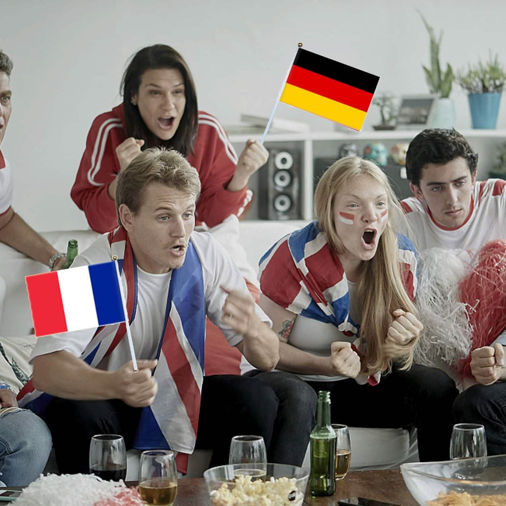 32-Pieces: World Cup 2022 Participating National Teams Flags by DailySale