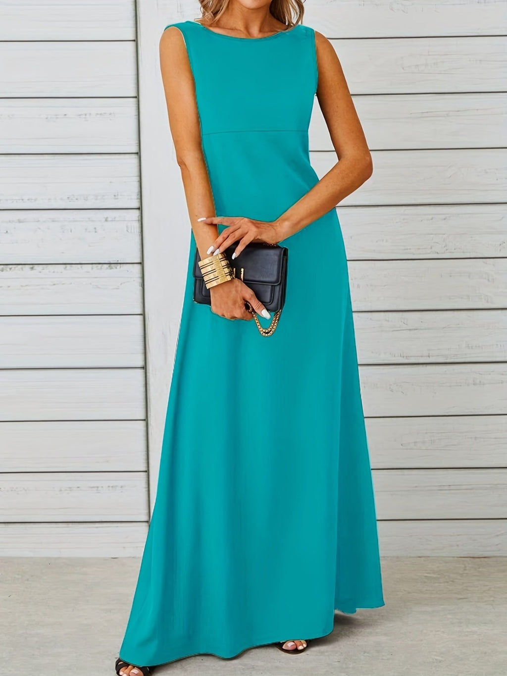 Sleeveless Flowy Maxi Dress by Shopiebay
