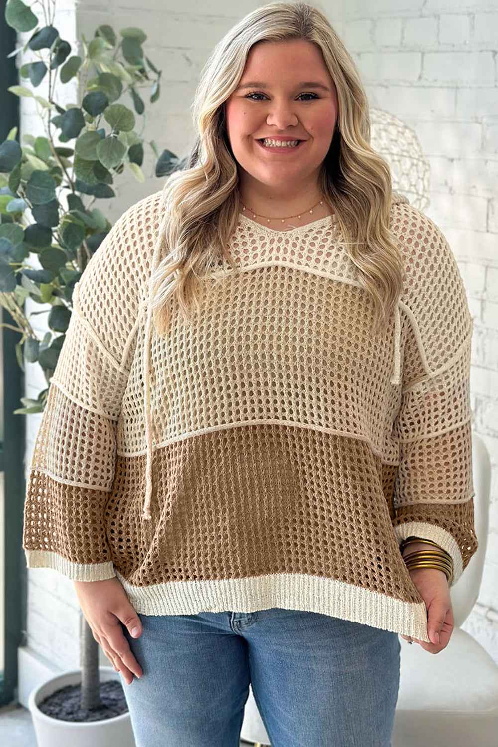 Parchment Colorblock Hollowed Knit Plus Size Hooded Jumper Sweater