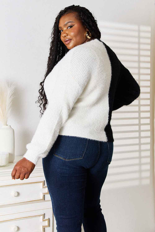 Angel Wings Woven Right Contrast Button-Front V-Neck Cardigan by Wild and Free Boutique
