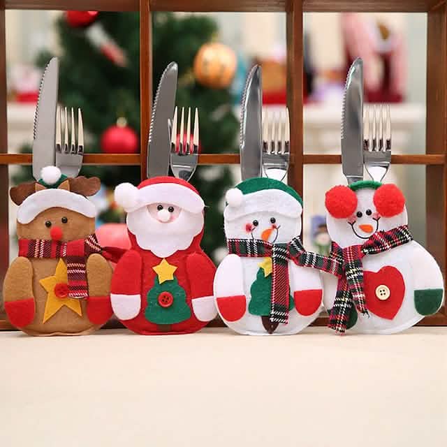 4-Piece: Holiday Tableware Sets Christmas Knife And Fork Bags by DailySale