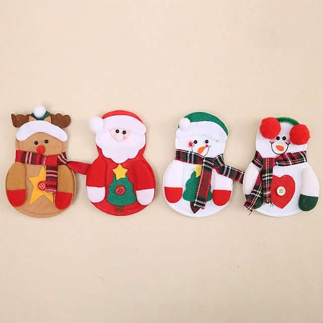 4-Piece: Holiday Tableware Sets Christmas Knife And Fork Bags by DailySale
