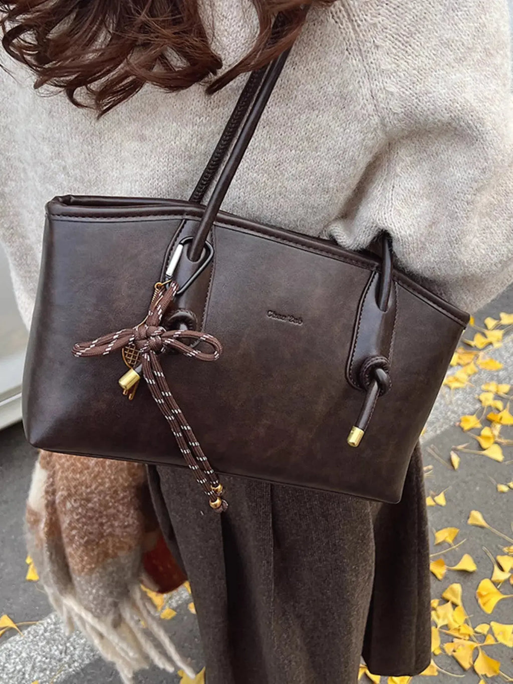 Vintage Style Leather Shoulder Bag