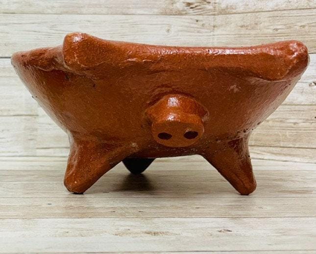 Authentic Mexican Pig Molcajete Molcajete Mexicano de Barro en Forna de Marranito by Chica Mexico