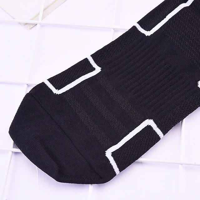 5-Pairs: Breathable Compression Socks by DailySale