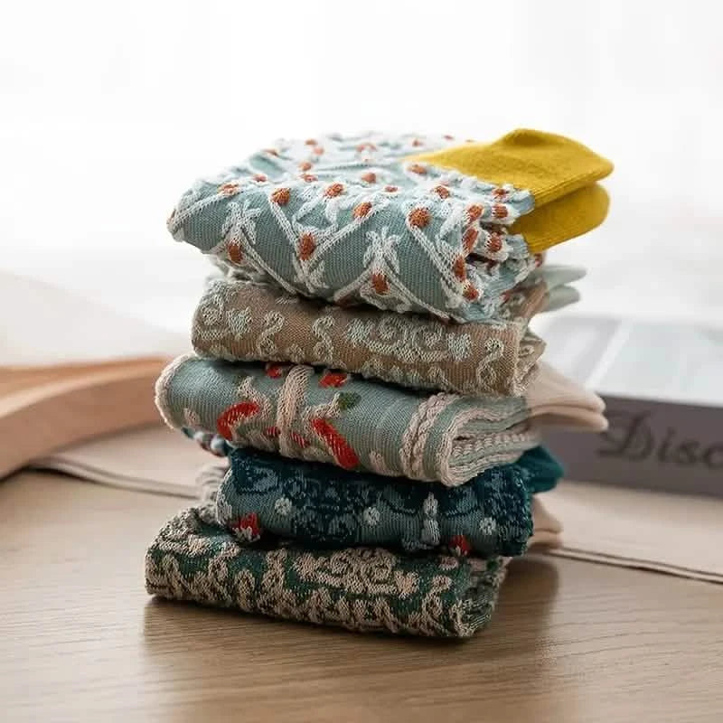 5-Pairs: Vintage Court Style Short Socks by DailySale