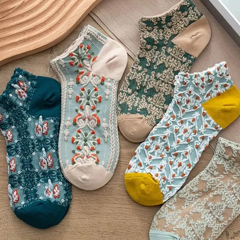 5-Pairs: Vintage Court Style Short Socks by DailySale