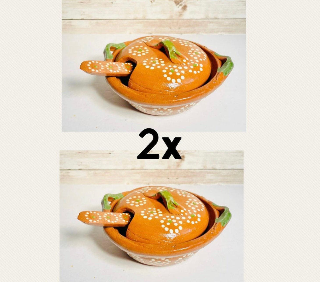 2 Mexican Casseroles 2 Cazuelas de Barro con Tapa by Chica Mexico