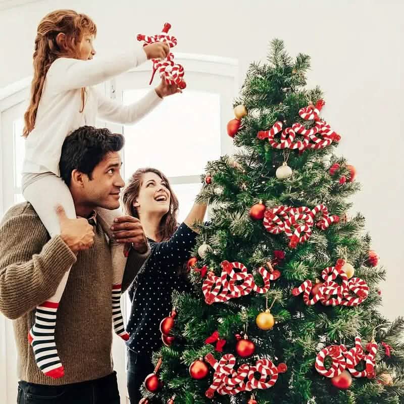 6-Pieces: Red White Candy Christmas Tree Decorations by DailySale