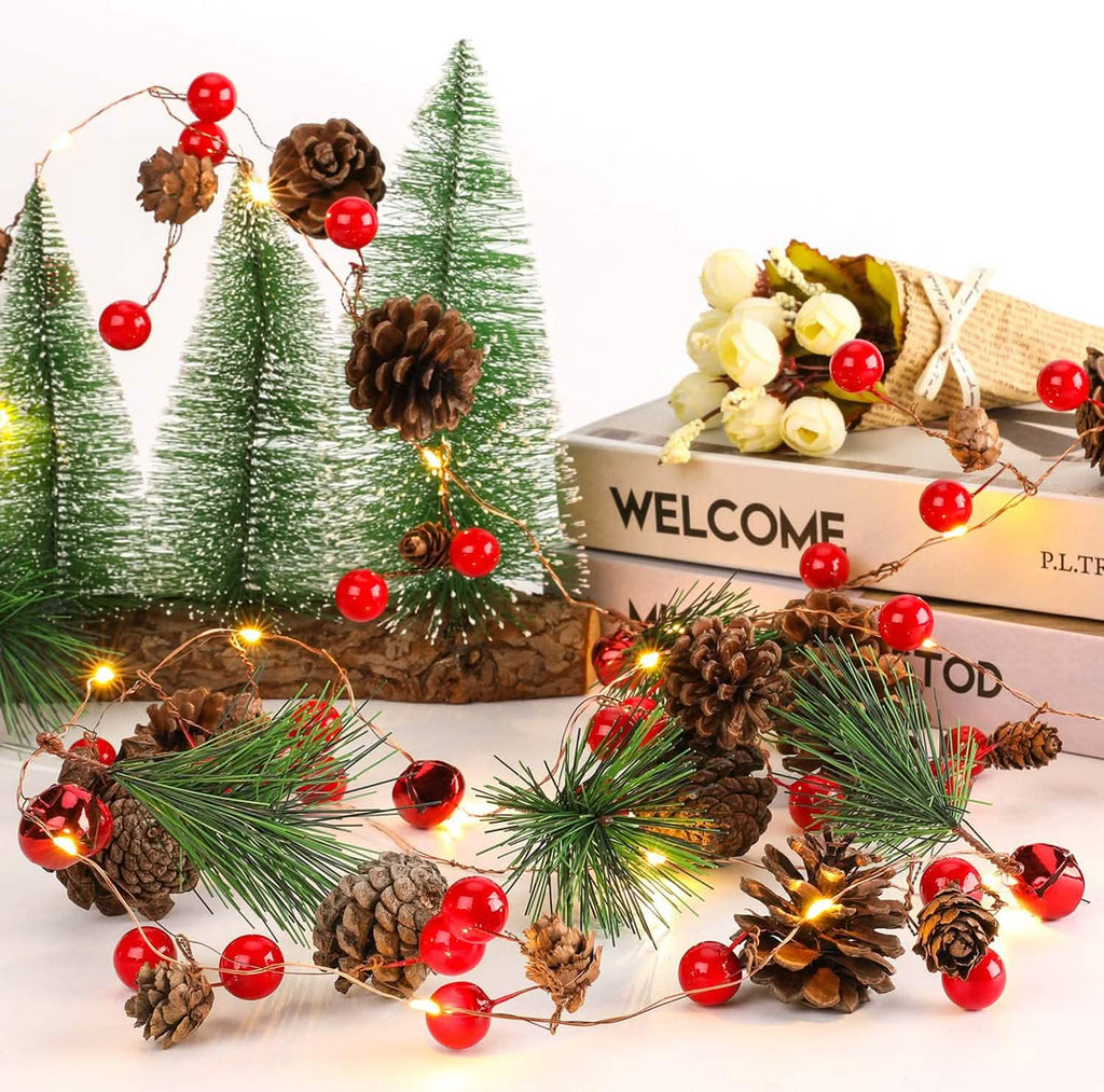 6.5Ft. 20 LED Christmas Garland with Lights by DailySale