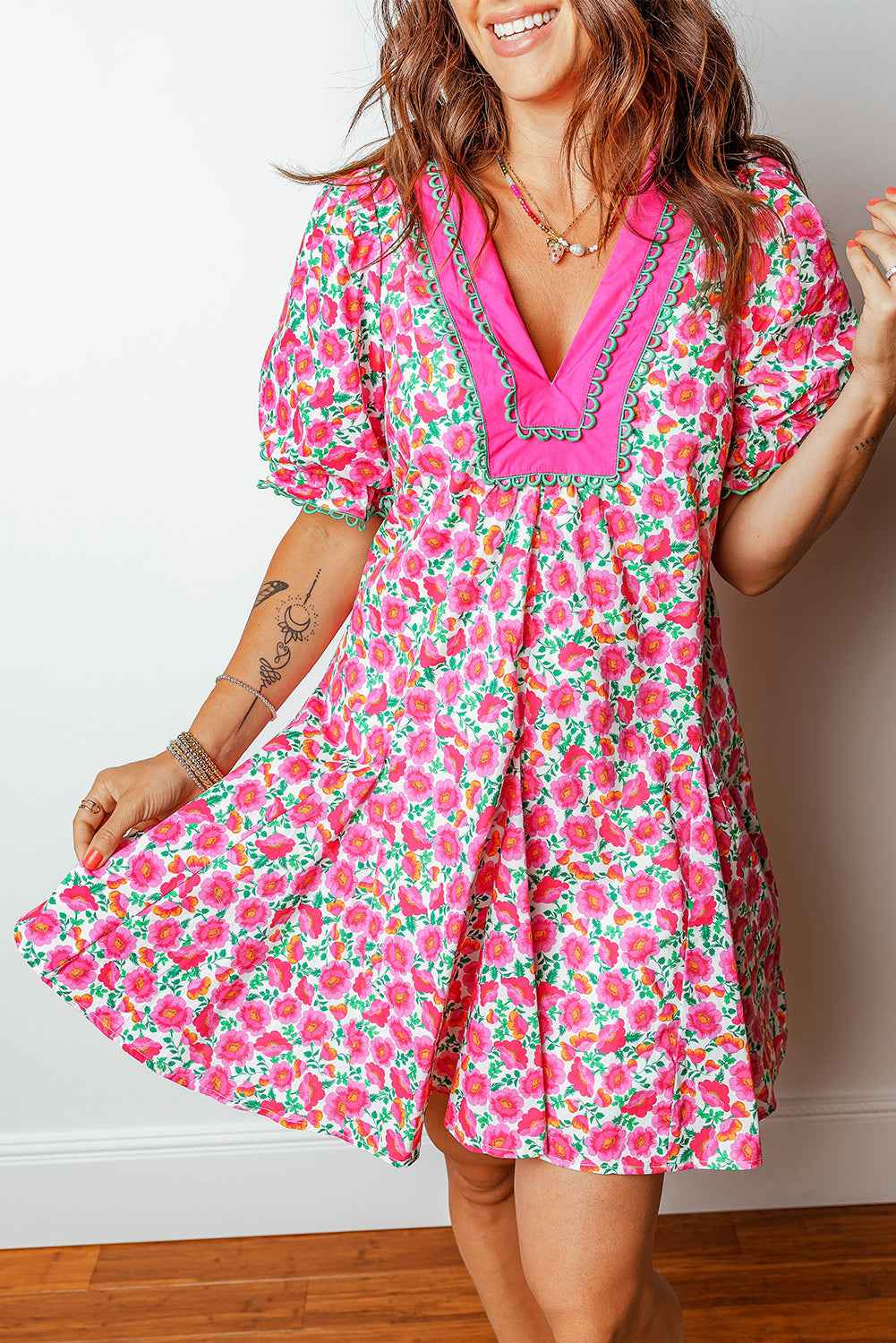 Pink Floral Print V Neck Patchwork Short Bubble Sleeve Mini Dress