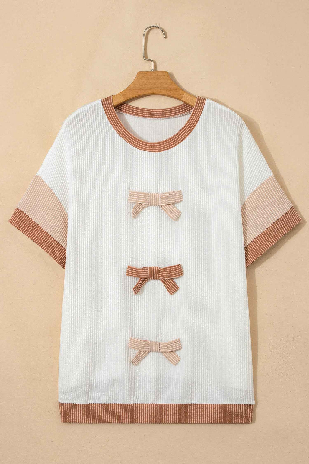 Apricot Bowknot Applique Plus Size Ribbed Top