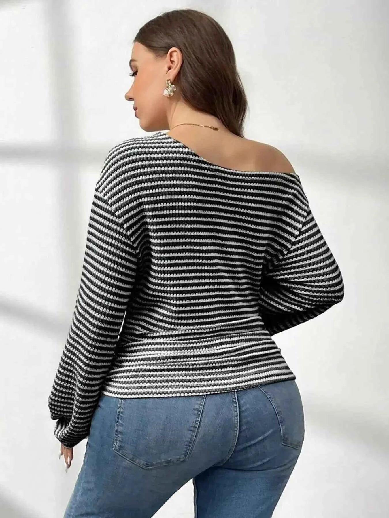 Striped One-Shoulder Plus Size Long Sleeve T Shirt