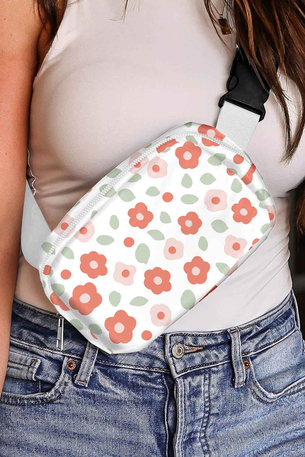 White 60s Vintage Flower Print Zip Up Crossbody Bag