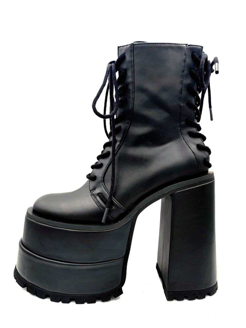 Doubletime Boot by Charla Tedrick