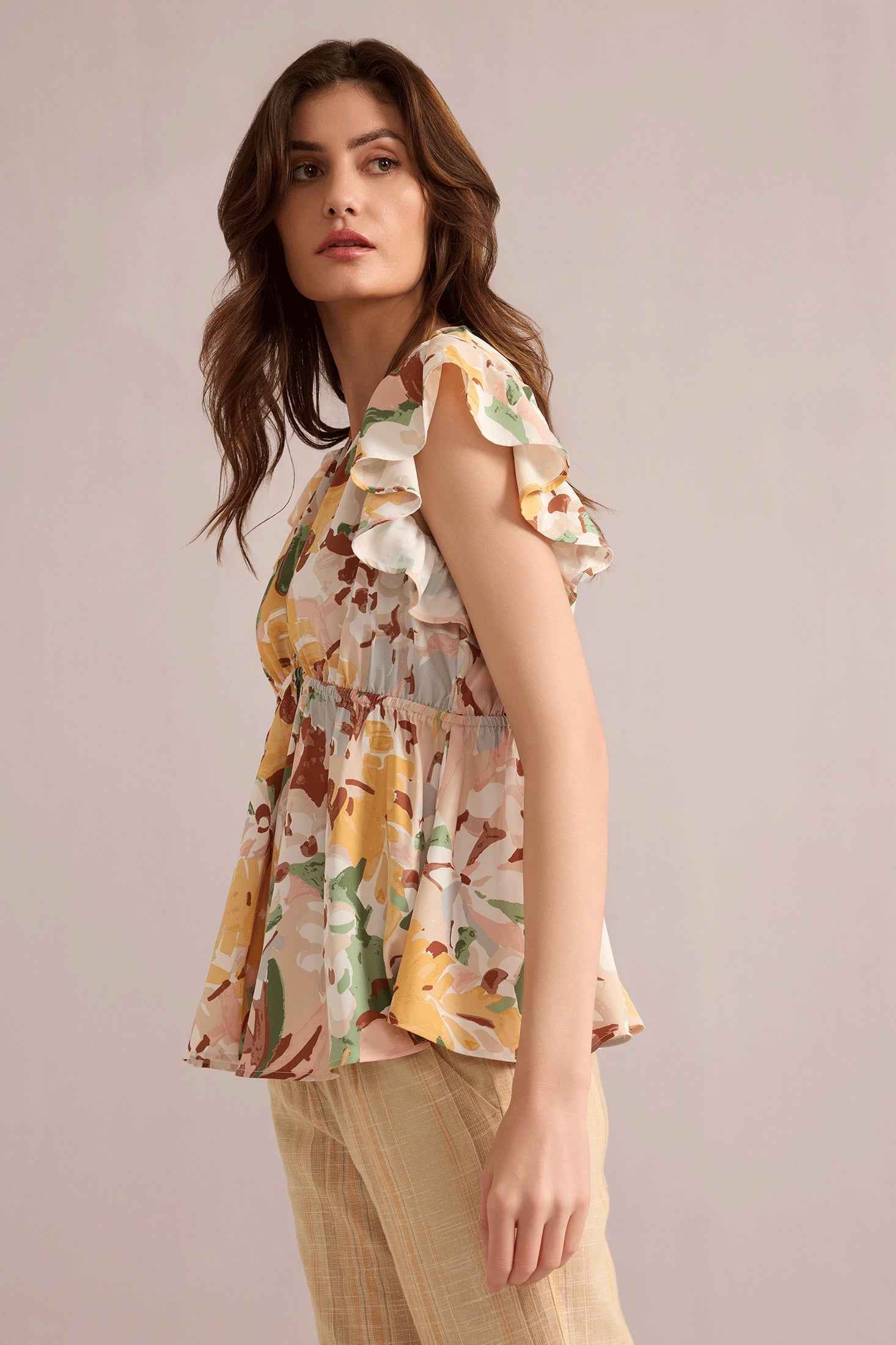 Evelyn Blossom Top In White And Brown