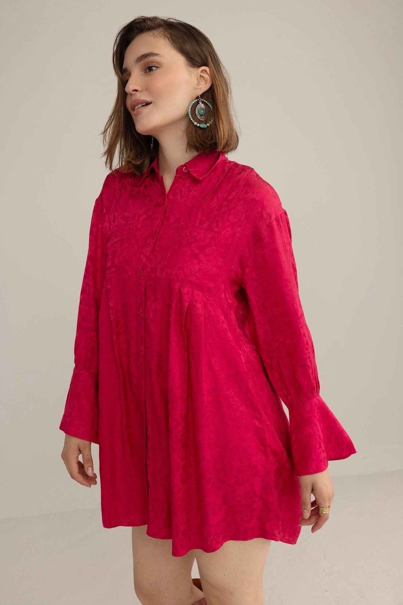 The Elowen Belle Woven Dress in Wine Pink