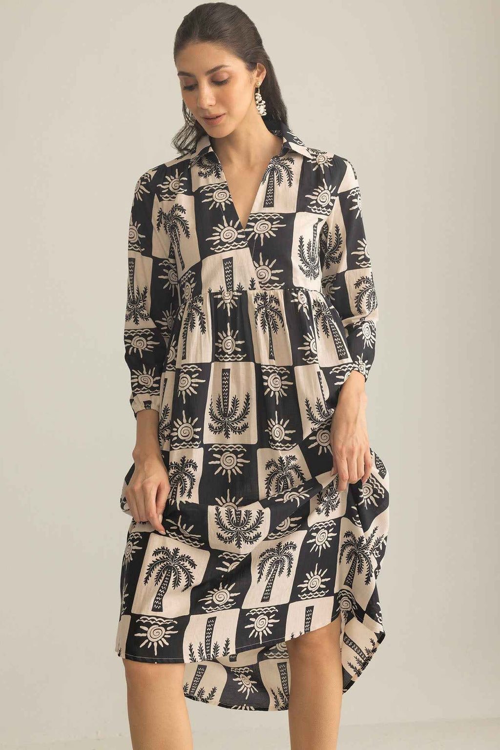 Palm Theory Maxi Dress in Navy Blue & Cream