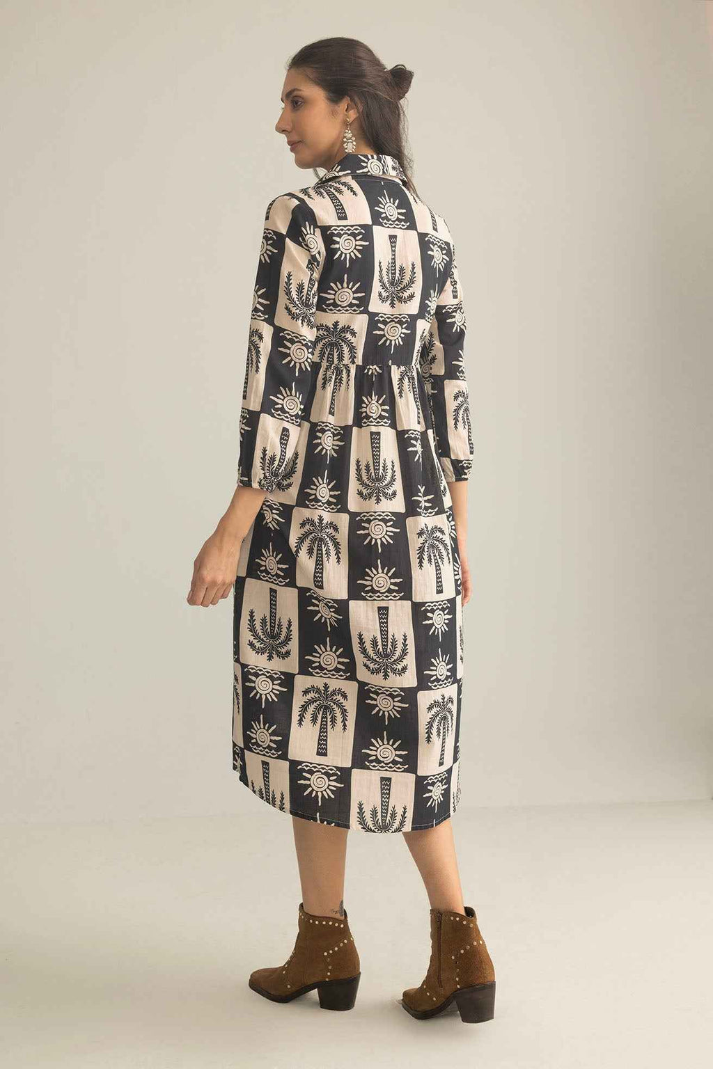 Palm Theory Maxi Dress in Navy Blue & Cream