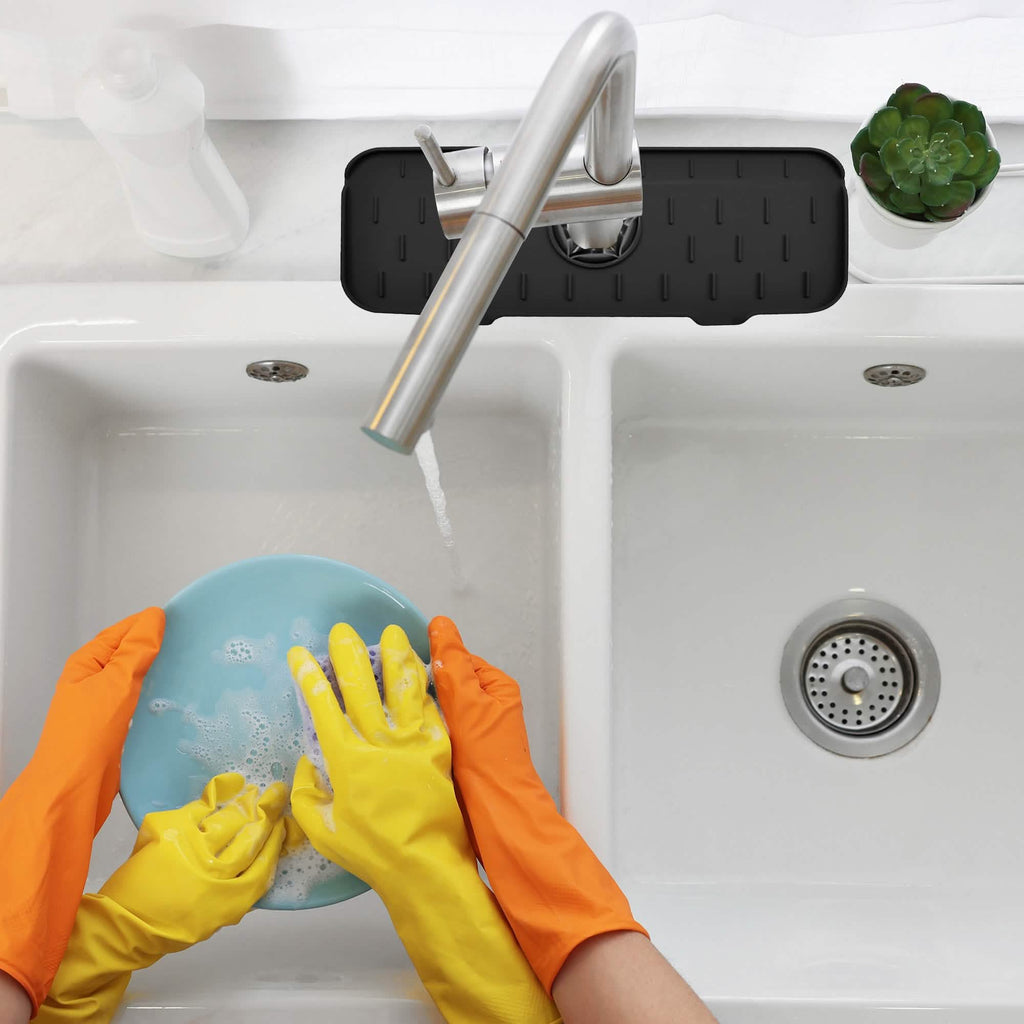 Silicone Kitchen Sink Faucet Splash Guard and Drip Catcher Tray by DailySale