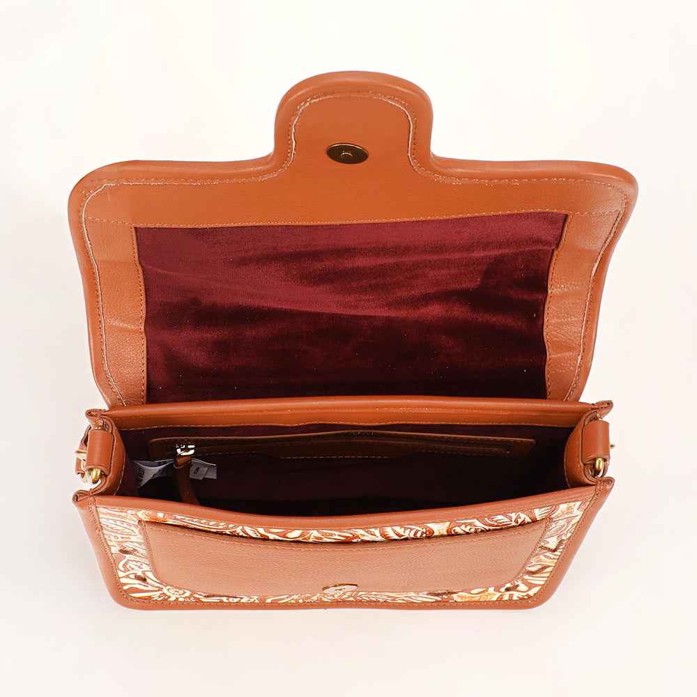 Loyal West Shell Medium Purse